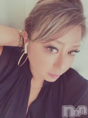 新潟デリヘル 熟女の風俗 最終章(ジュクジョノフウゾクサイシュウショウ) あんな(37)の10月15日写メブログ「✨出勤最終日までの空き時間のお知らせ✨」