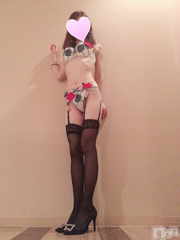 上越デリヘルRICHARD（リシャール）(リシャール) 鳳条あやの(33)の10月20日写メブログ「出勤日決定💗完売ありがとうございます😢」