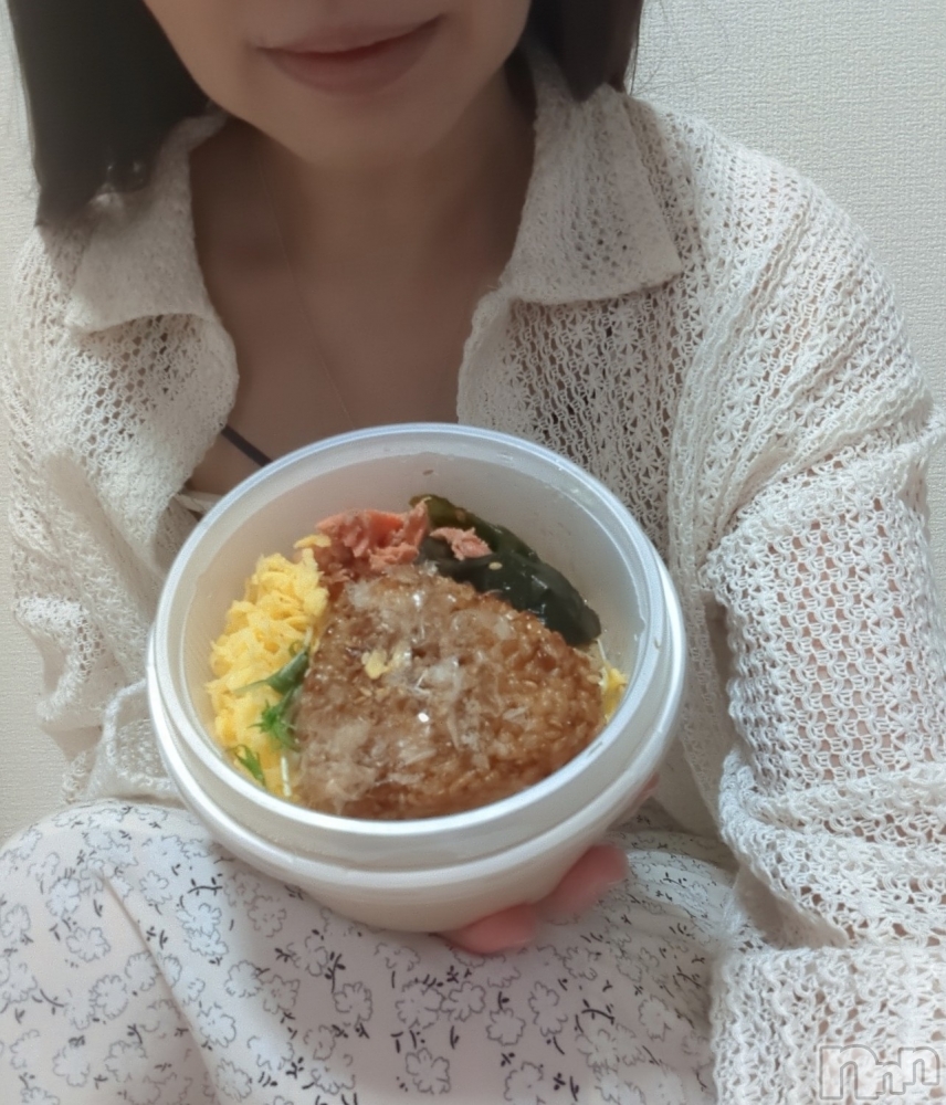 新潟人妻デリヘル熟女の風俗 最終章(ジュクジョノフウゾクサイシュウショウ) わかさ(40)の9月24日写メブログ「   わかさです(⁠*⁠˘⁠︶⁠˘⁠*⁠)⁠.⁠｡⁠*⁠♡」