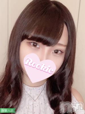 みつり☆Fカップ清楚系美女(19) 身長154cm、スリーサイズB89(F).W57.H85。長岡デリヘル ROOKIE(ルーキー)在籍。