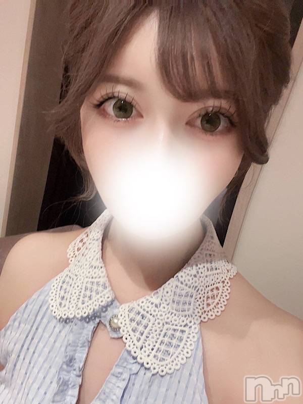 夏妃さゆり