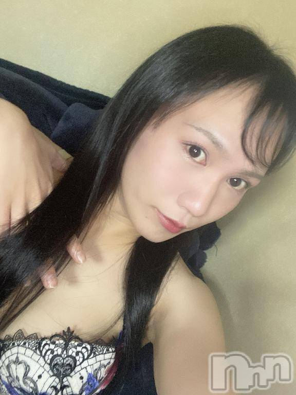 諏訪デリヘルThree＆Men’s Spa(スリー＆メンズスパ) NHかえでツー(22)の11月27日写メブログ「残り1枠!」