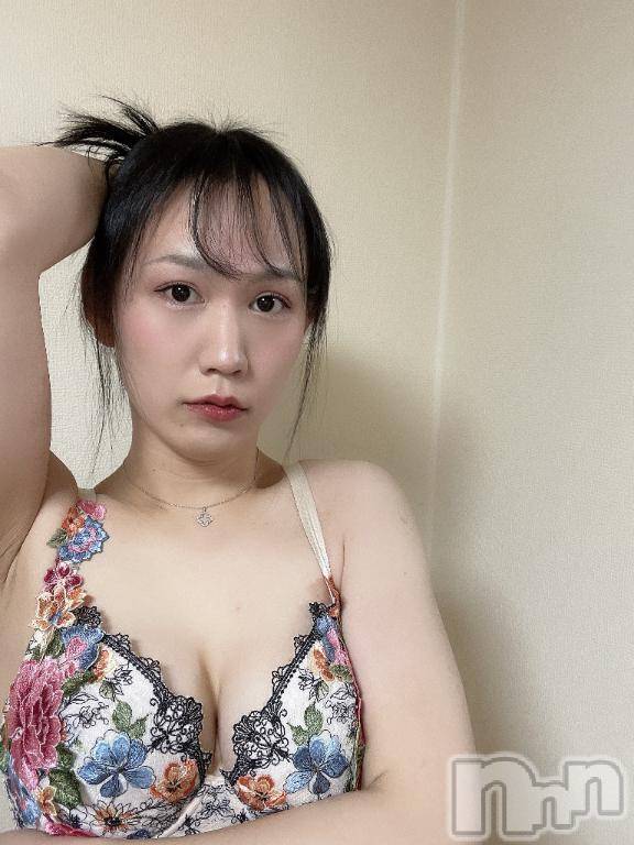 諏訪デリヘルThree＆Men’s Spa(スリー＆メンズスパ) NHかえでツー(22)の12月1日写メブログ「残り1枠!」