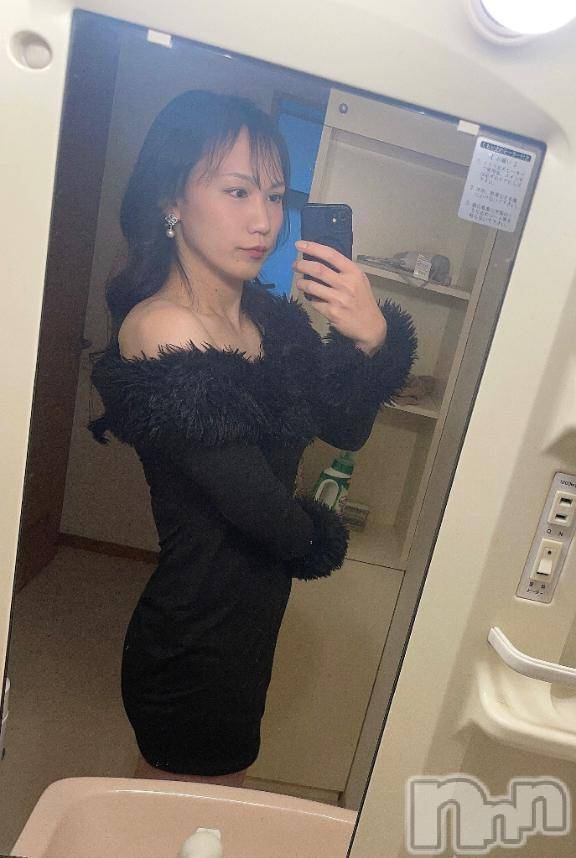 松本発デリヘルThree＆Men’s Spa(スリー＆メンズスパ)ＮＨかえでツー(22)の2025年11月21日写メブログ「こんばんは!」