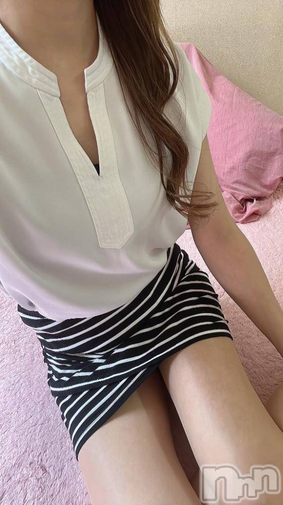 新潟人妻デリヘル人妻不倫処　桃屋　新潟店(ヒトヅマフリンドコロモモヤ) りこ・従順無垢(38)の7月14日写メブログ「出勤しました♬.*ﾟ」