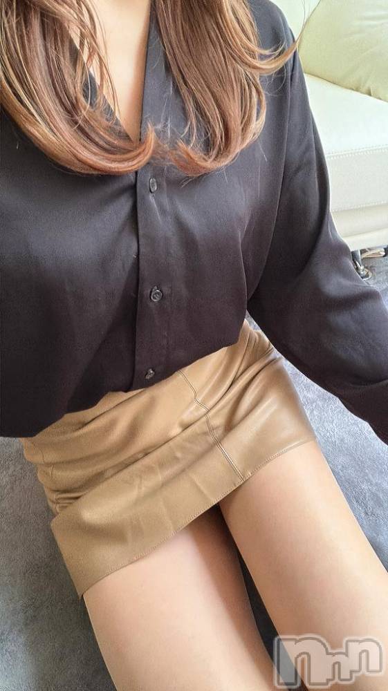 新潟デリヘル人妻不倫処　桃屋　新潟店(ヒトヅマフリンドコロモモヤ) りこ・従順無垢(38)の5月13日写メブログ「出勤しました♬.*ﾟ」
