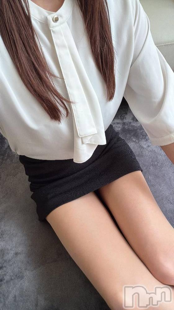 新潟デリヘル人妻不倫処　桃屋　新潟店(ヒトヅマフリンドコロモモヤ) りこ・従順無垢(38)の7月23日写メブログ「出勤しました♬.*ﾟ」