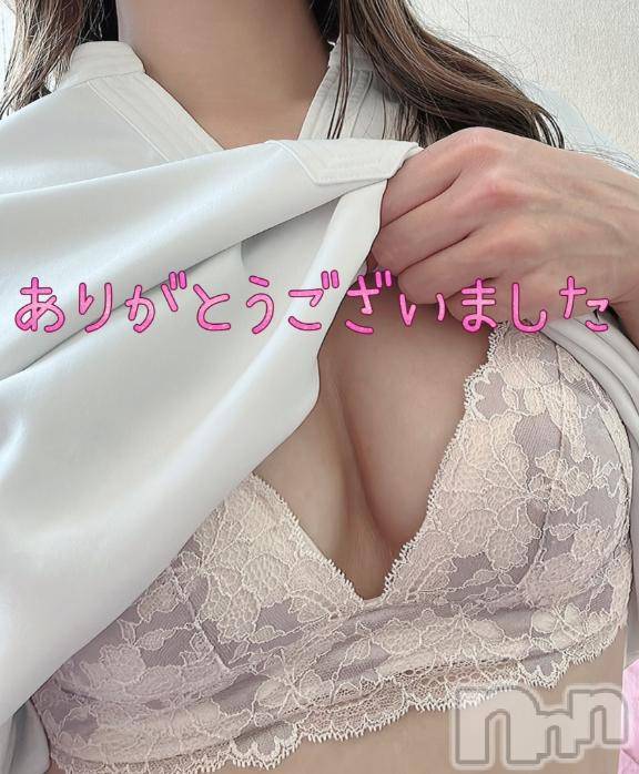 新潟人妻デリヘル人妻不倫処　桃屋　新潟店(ヒトヅマフリンドコロモモヤ)りこ・従順無垢(38)の2025年7月30日写メブログ「 初めまして❁⃘*.ﾟ(お礼)」