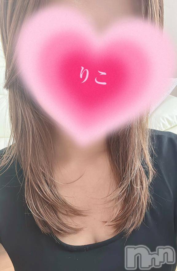 新潟人妻デリヘル人妻不倫処　桃屋　新潟店(ヒトヅマフリンドコロモモヤ)りこ・従順無垢(38)の2025年8月24日写メブログ「お疲れ様です♬.*ﾟ」