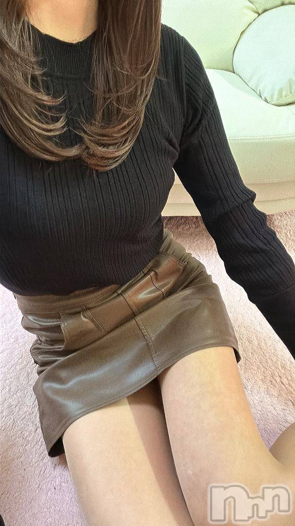 新潟デリヘル人妻不倫処　桃屋　新潟店(ヒトヅマフリンドコロモモヤ)りこ・従順無垢(38)の2026年3月15日写メブログ「出勤しました♬.*ﾟ」