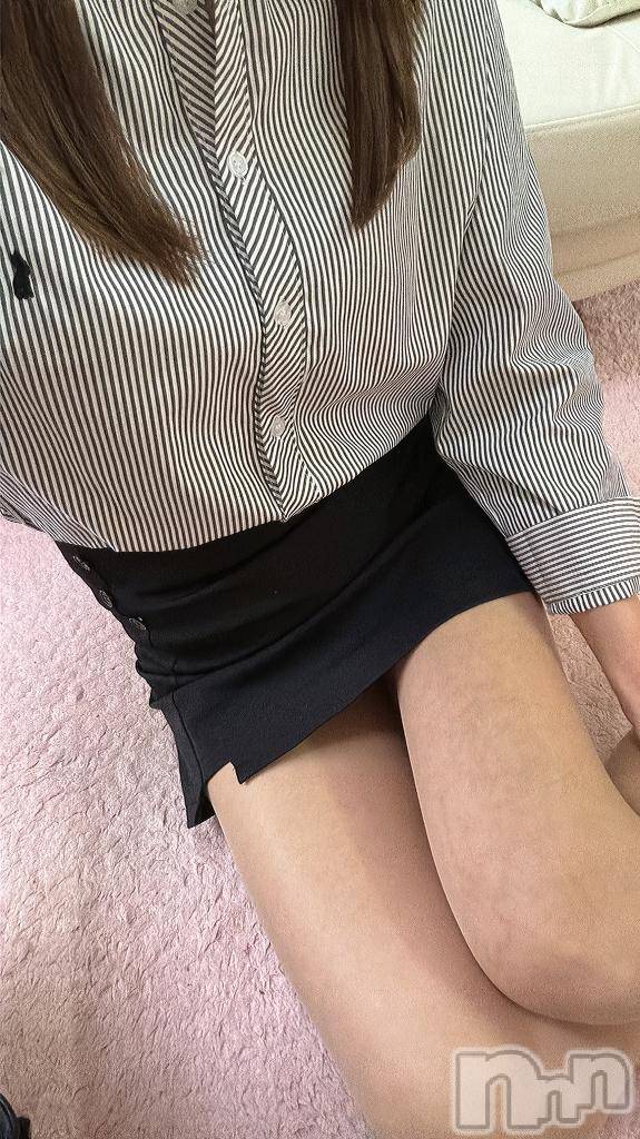 新潟デリヘル人妻不倫処　桃屋　新潟店(ヒトヅマフリンドコロモモヤ)りこ・従順無垢(38)の2026年3月24日写メブログ「出勤しました♬.*ﾟ」