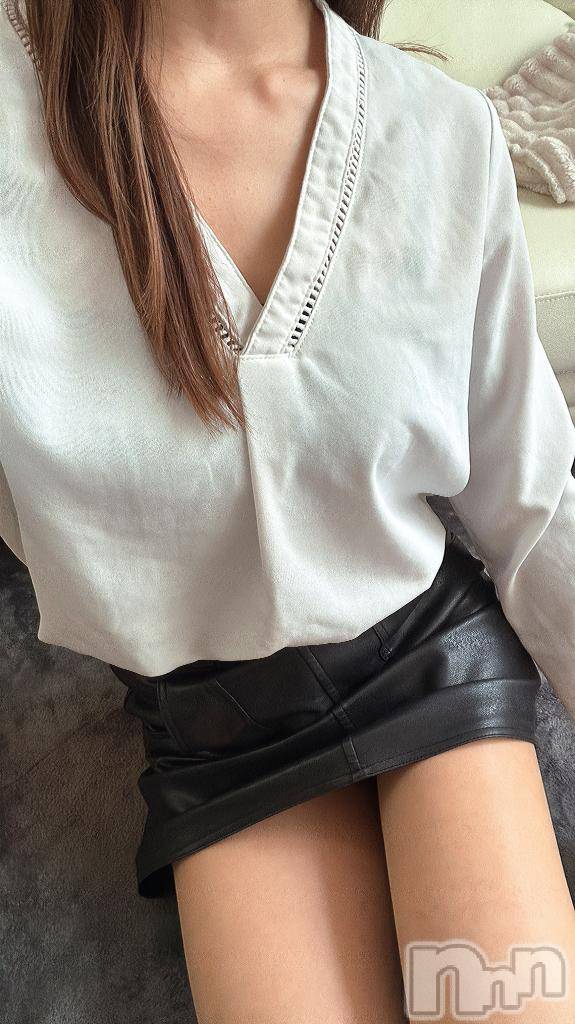 新潟デリヘル人妻不倫処　桃屋　新潟店(ヒトヅマフリンドコロモモヤ)りこ・従順無垢(38)の2026年4月21日写メブログ「出勤しました♬.*ﾟ」