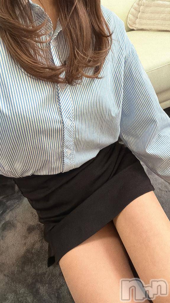 新潟デリヘル人妻不倫処　桃屋　新潟店(ヒトヅマフリンドコロモモヤ)りこ・従順無垢(38)の2026年4月23日写メブログ「出勤しました♬.*ﾟ」