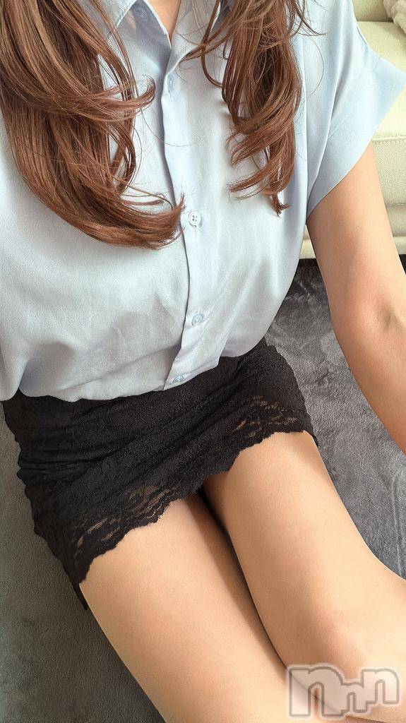 新潟デリヘル人妻不倫処　桃屋　新潟店(ヒトヅマフリンドコロモモヤ)りこ・従順無垢(38)の2026年8月25日写メブログ「出勤しました♬.*ﾟ」