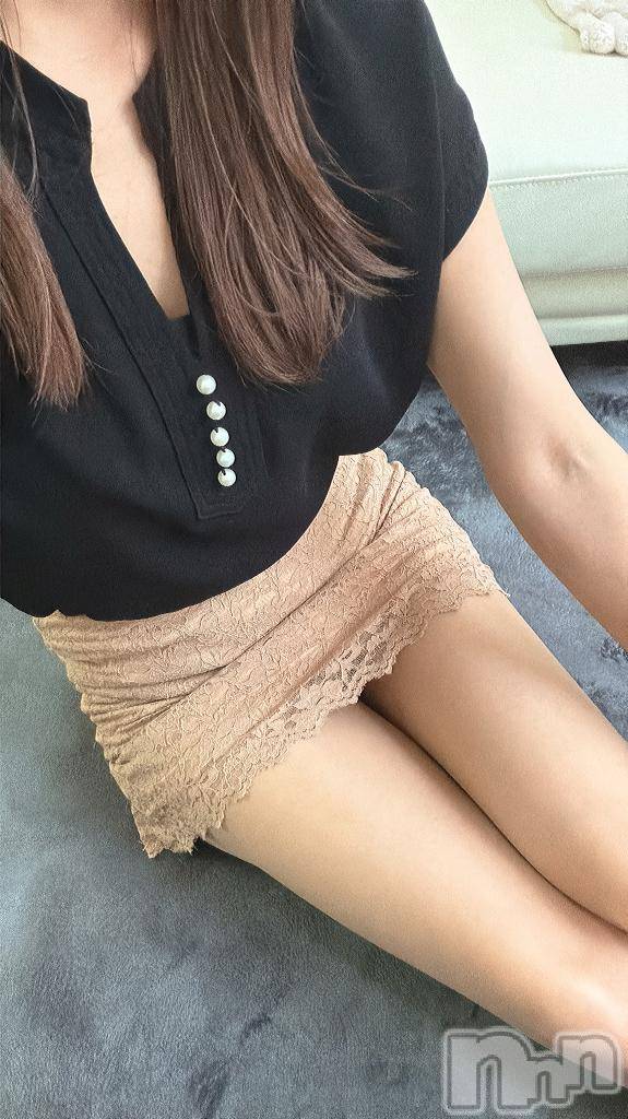 新潟デリヘル人妻不倫処　桃屋　新潟店(ヒトヅマフリンドコロモモヤ)りこ・従順無垢(38)の2026年9月17日写メブログ「出勤しました♬.*ﾟ」