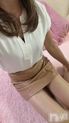 新潟人妻デリヘル 人妻不倫処　桃屋　新潟店(ヒトヅマフリンドコロモモヤ) りこ・従順無垢(38)の9月5日写メブログ「出勤しました♬.*ﾟ」