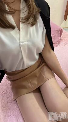 新潟デリヘル 人妻不倫処　桃屋　新潟店(ヒトヅマフリンドコロモモヤ) りこ・従順無垢(38)の10月11日写メブログ「出勤しました♬.*ﾟ」