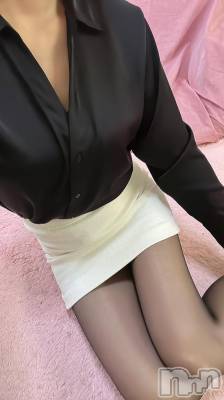 新潟デリヘル 人妻不倫処　桃屋　新潟店(ヒトヅマフリンドコロモモヤ) りこ・従順無垢(38)の10月23日写メブログ「出勤しました♬.*ﾟ」