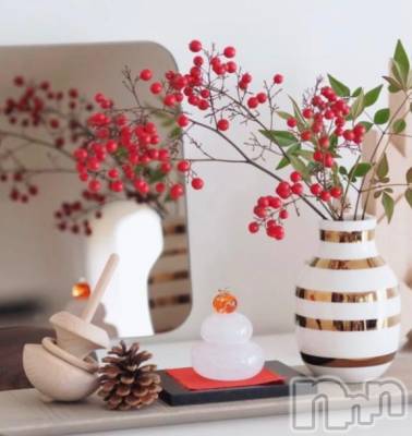 新潟デリヘル 人妻不倫処　桃屋　新潟店(ヒトヅマフリンドコロモモヤ) りこ・従順無垢(38)の1月1日写メブログ「2026❁⃘*.ﾟ」