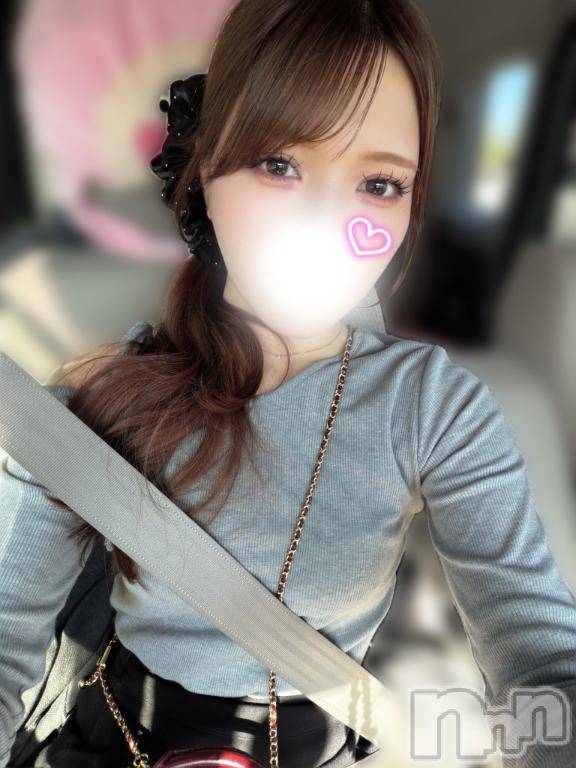 長岡デリヘルROOKIE(ルーキー) あかり☆プラチナ(20)の4月18日写メブログ「22日から出勤です🧡」