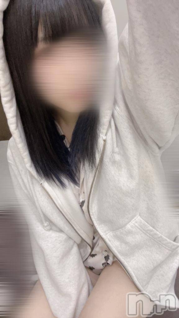 新潟デリヘルsleepy girl(スリーピーガール)ねおちゃん(22)の2025年11月14日写メブログ「週1👼🏻」