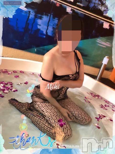 新潟デリヘル熟女の風俗 最終章(ジュクジョノフウゾクサイシュウショウ) みき(46)の3月21日写メブログ「全身網タイツで‥🩷」