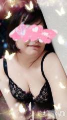 新潟人妻デリヘル熟女の風俗 最終章(ジュクジョノフウゾクサイシュウショウ) あん(47)の8月12日写メブログ「エアコンの効いたお部屋にいちゃいちゃしたいなんて、いけないこと考えちゃいましたよ～💭　二人だけの特別な秘密の時間、どこかドキドキする魅力を感じませんか？❤️  暑い夏だからこそ、私たちの熱い情事に身を委ねませんか？✨ 心地良く甘い雰囲気に包まれた場所で、ふたりで楽しく遊べるのは最高に刺激的ですよね🌟  是非、私との特別な時間を共有して、興奮と快楽の世界へ導かれてみてください💕 きっと、一度味わったらやみつきになります」