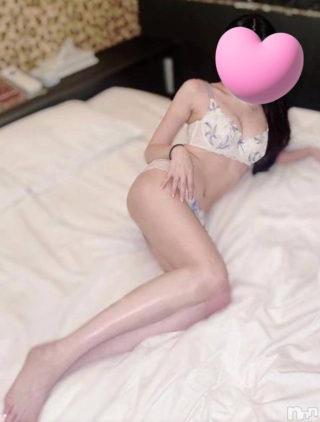 長岡デリヘル純・無垢(ジュンムク)はづき(22)の2026年2月20日写メブログ「 急遽明日出勤します🍌🍼」