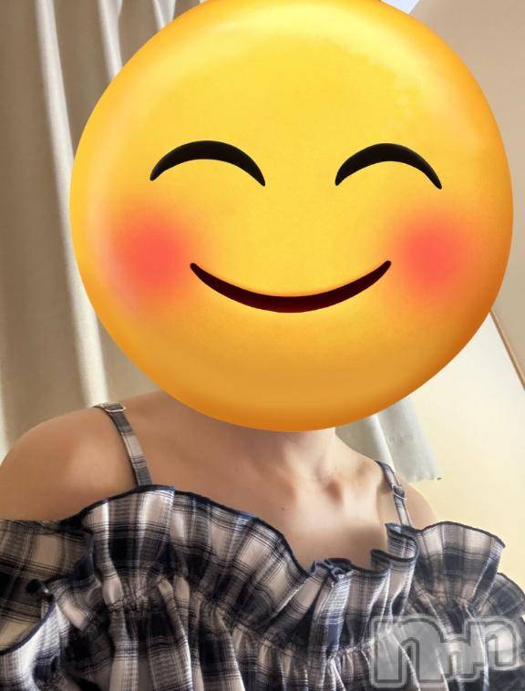 長岡デリヘル純・無垢(ジュンムク) きくの(21)の4月25日写メブログ「待機中😢」