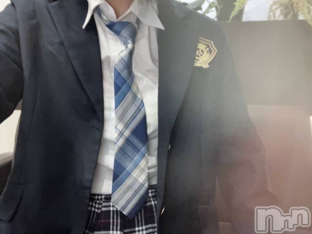 長岡デリヘル純・無垢(ジュンムク)きくの(21)の2022年12月15日写メブログ「寒いね❄𓂃𓈒𓏸︎︎︎︎」