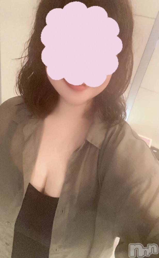 長岡人妻デリヘル長岡人妻市(ナガオカヒトヅマイチ) ふみか★『巨乳でドMなんです』(32)の8月10日写メブログ「出勤💫」
