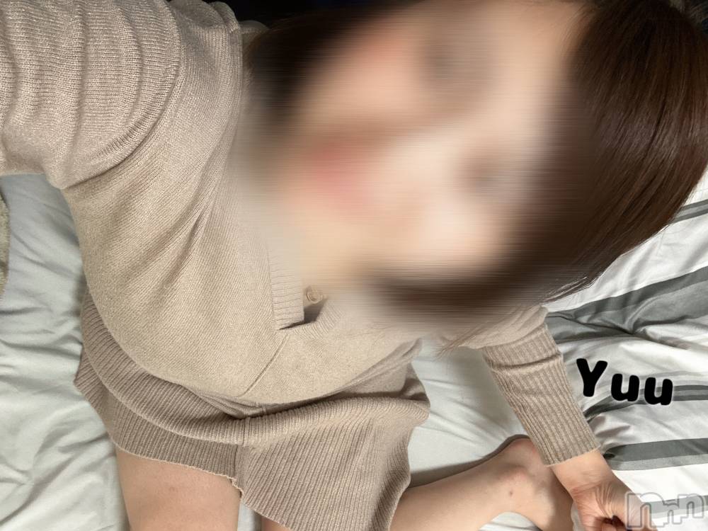 新潟デリヘルデリヘル新潟(デリヘルニイガタ) ゆう(26)の12月11日写メブログ「脱がせて」