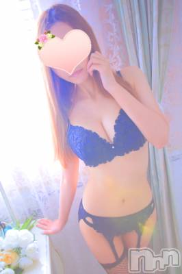 みあ(23) 身長154cm、スリーサイズB90(F).W56.H85。新潟デリヘル デリヘル新潟(デリヘルニイガタ)在籍。