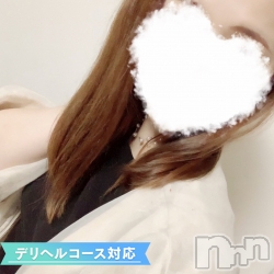 ゆう(A)(22) 身長154cm、スリーサイズB83(C).W57.H82。新潟デリヘル A(エース)在籍。