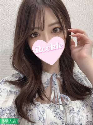 りほ(21) 身長155cm、スリーサイズB84(C).W55.H83。長岡デリヘル ROOKIE(ルーキー)在籍。