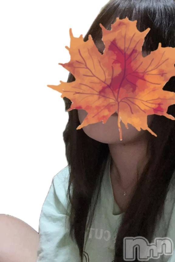 三条デリヘル新潟デリヘル倶楽部　三条店(ニイガタデリヘルクラブ　サンジョウテン) そら(26)の10月9日写メブログ「パーカーデビューと人肌恋しい季節のはじまり♡」