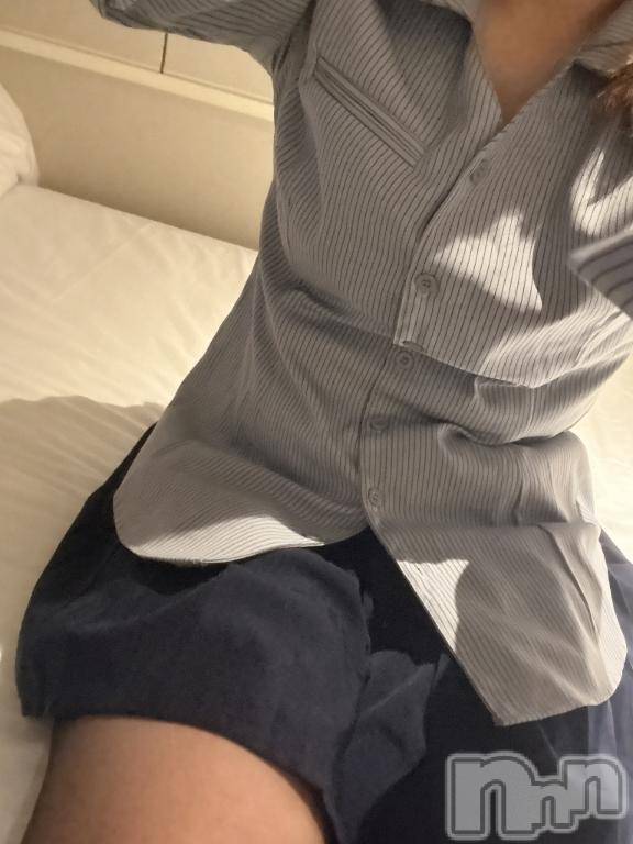 三条デリヘル新潟デリヘル倶楽部　三条店(ニイガタデリヘルクラブ　サンジョウテン)そら(26)の2025年4月20日写メブログ「隻眼の残像👓🎀」