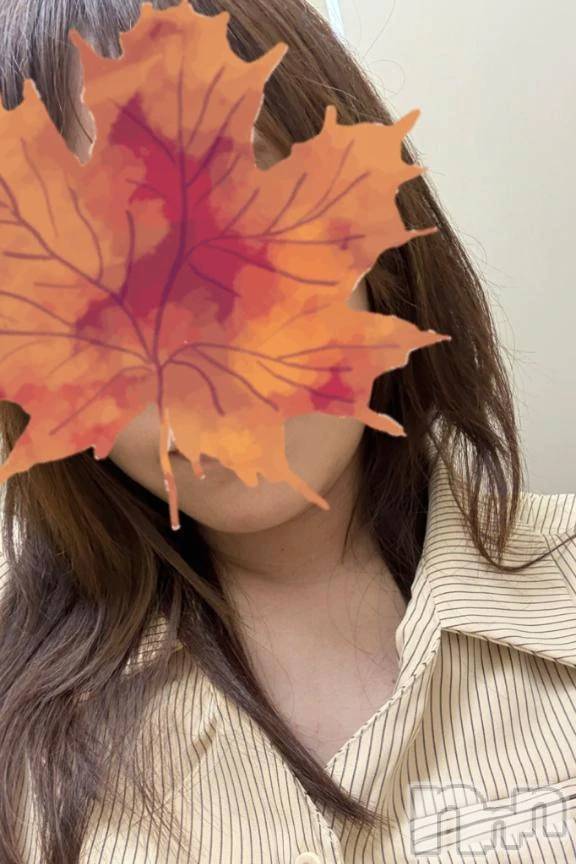 三条デリヘル新潟デリヘル倶楽部　三条店(ニイガタデリヘルクラブ　サンジョウテン)そら(26)の2025年10月11日写メブログ「シャワー40度との攻防戦…！秋のぬくぬく出勤日記☁️」