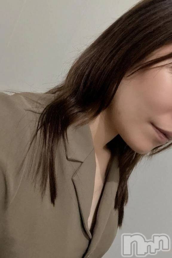 三条デリヘル新潟デリヘル倶楽部　三条店(ニイガタデリヘルクラブ　サンジョウテン)そら(26)の2026年1月19日写メブログ「話しすぎ注意報、発令中な夜📺🎰」