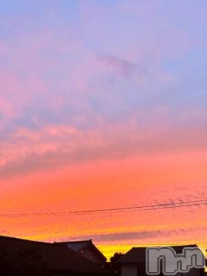 三条デリヘル 新潟デリヘル倶楽部　三条店(ニイガタデリヘルクラブ　サンジョウテン) そら(26)の6月17日写メブログ「茜空☁️🫧」