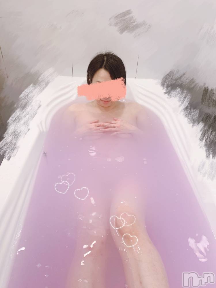 長岡人妻デリヘル長岡人妻市(ナガオカヒトヅマイチ) すずの★濡れすぎ注意★(38)の5月21日写メブログ「美味しいからだ」