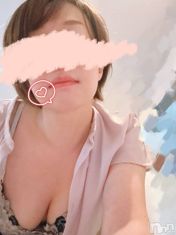長岡人妻デリヘル長岡人妻市(ナガオカヒトヅマイチ) すずの★濡れすぎ注意★(38)の10月7日写メブログ「おはようございます🌤️.°」
