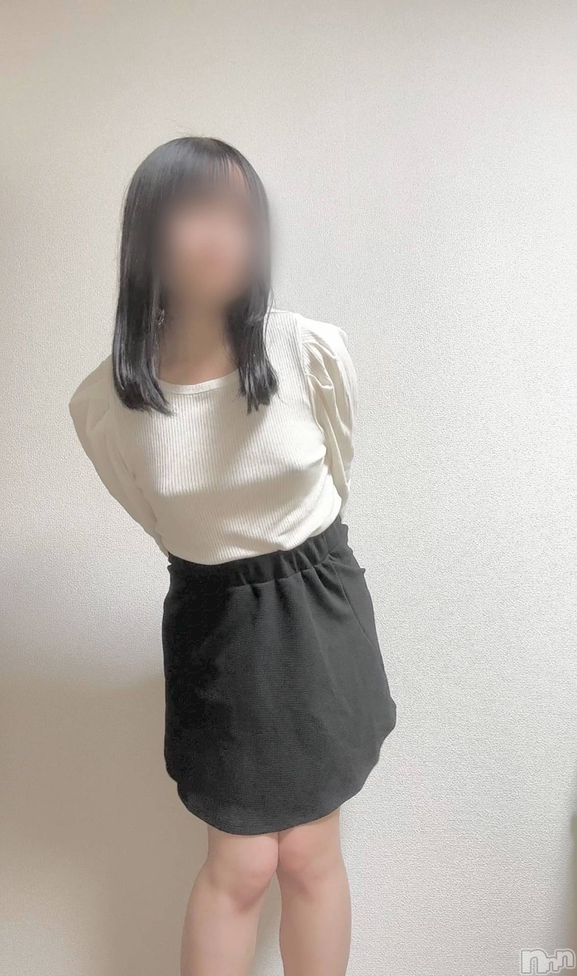 新潟デリヘルA(エース)みか(A)(20)の2023年10月23日写メブログ「16:00から😚」