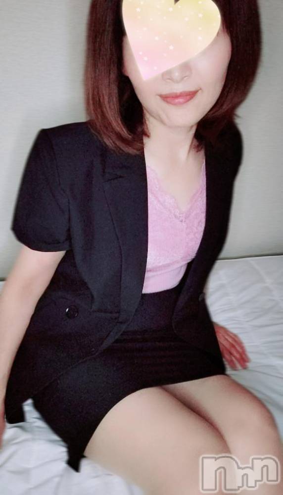 新潟人妻デリヘル新潟人妻デリバリーヘルス 下心 ～したごころ～(シタゴコロ) 二宮(にのみや)奥様(45)の6月12日写メブログ「おはよう💛」