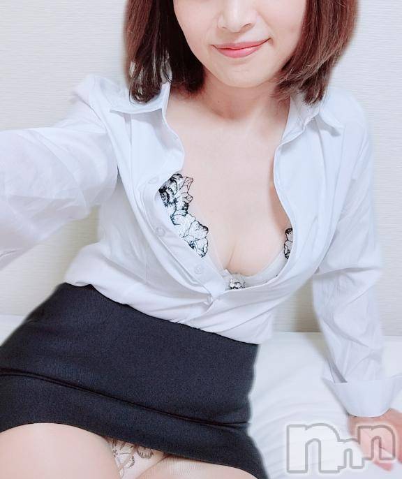 新潟人妻デリヘル新潟人妻デリバリーヘルス 下心 ～したごころ～(シタゴコロ) 二宮(にのみや)奥様(45)の6月23日写メブログ「休み疲れ 私の手でスッキリしませんか？二宮です❤️」