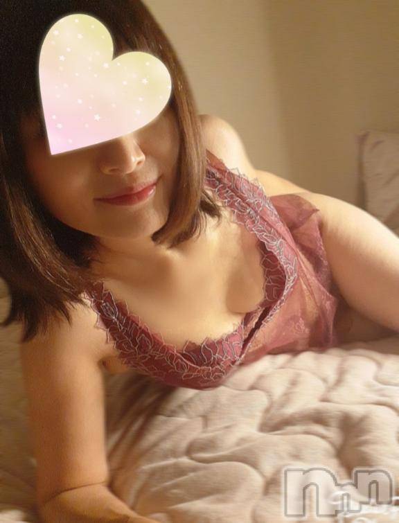 新潟デリヘル新潟人妻デリバリーヘルス 下心 ～したごころ～(シタゴコロ) 二宮(にのみや)奥様(45)の11月16日写メブログ「私の中まで届いてしまいそうで…🌹」