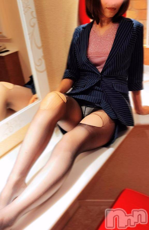 新潟デリヘル新潟人妻デリバリーヘルス 下心 ～したごころ～(シタゴコロ) 二宮(にのみや)奥様(45)の12月12日写メブログ「あぁ…お願い…止めないで 💦🌹」