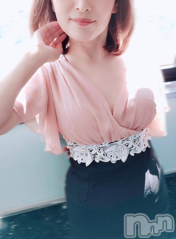 新潟デリヘル新潟人妻デリバリーヘルス 下心 ～したごころ～(シタゴコロ) 二宮(にのみや)奥様(46)の2月5日写メブログ「震えた首筋…💋」