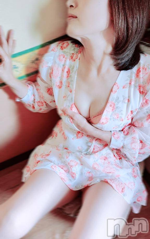 新潟人妻デリヘル新潟人妻デリバリーヘルス 下心 ～したごころ～(シタゴコロ)二宮(にのみや)奥様(45)の2025年8月16日写メブログ「お盆ラストは…熟女のねっとりご奉仕🌺」