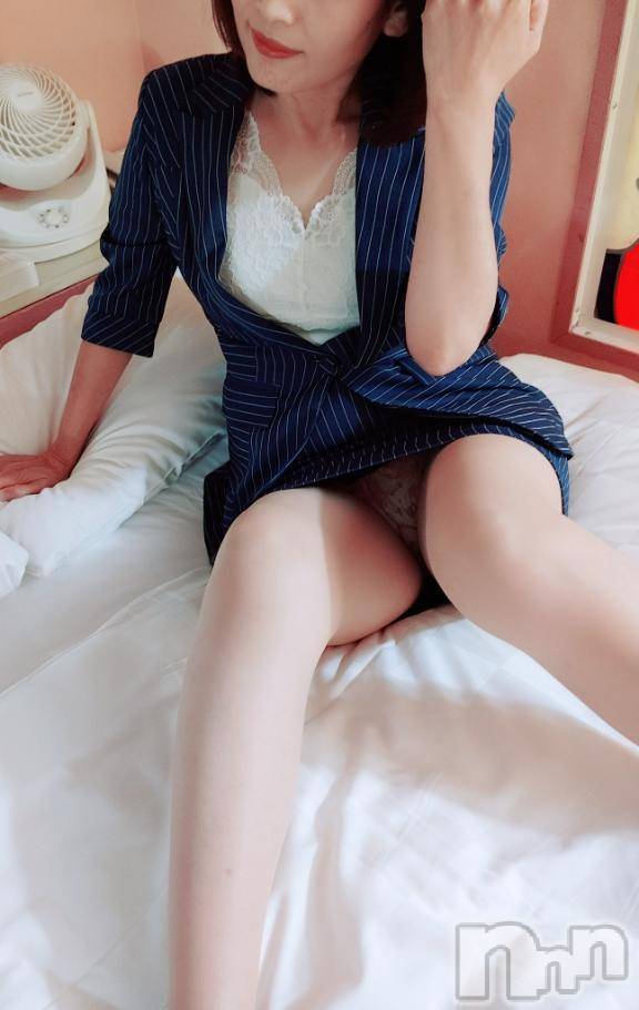 新潟人妻デリヘル新潟人妻デリバリーヘルス 下心 ～したごころ～(シタゴコロ)二宮(にのみや)奥様(45)の2025年9月20日写メブログ「15時までにお電話で…イチャラブ濃厚プレイしちゃいました」